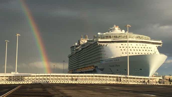 aeropuerto de roma a la transferencia de civitavecchia con city tour