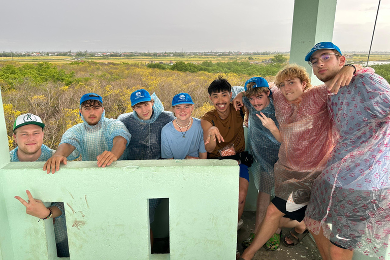 Hue: Tam Giang Lagoon Sunset Tour med fisk- och skaldjursmiddag