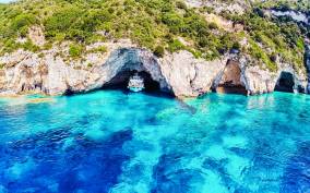 From Corfu: Day Cruise to Paxos, Antipaxos, and Blue Caves