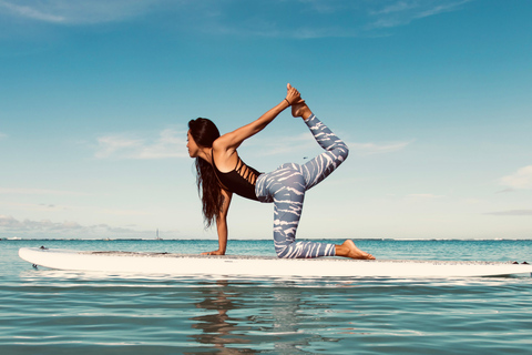 Honolulu: SUP (Standup Paddleboard) yogaklass