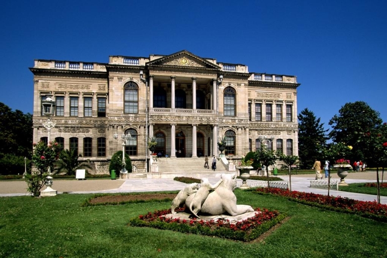 Stambuł: Pałac Dolmabahçe i wycieczka z przewodnikiem po UskudarPół dnia Popołudnie