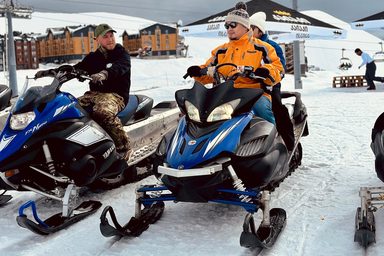 Tbilisi: Private Gudauri tour with photographer guide