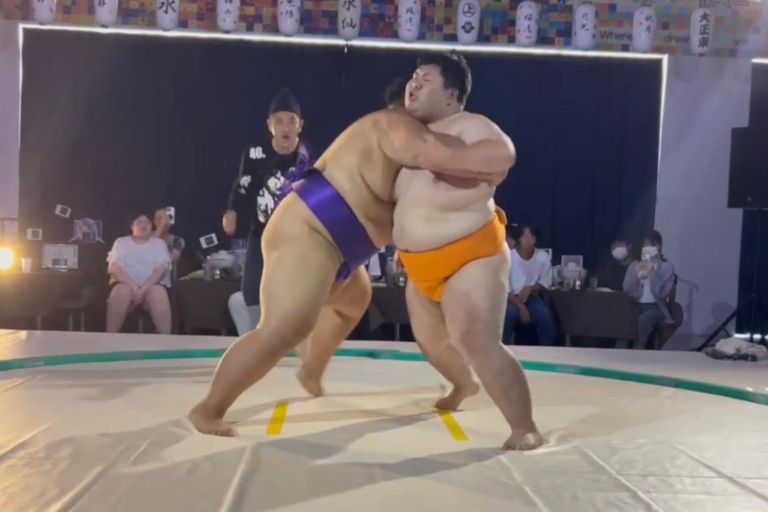 Osaka: Sumo Show with Halal Sukiyaki Group Sumo Show with Halal Sukiyaki set