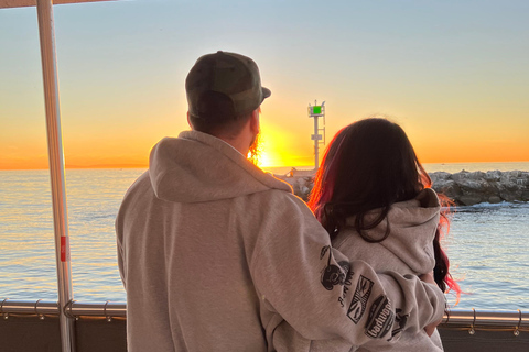 Relaxing Sunset/Evening Cruise in Newport Beach