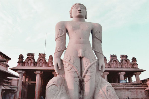 Tagesausflug nach Belur, Halebeedu und Shravanabelagola