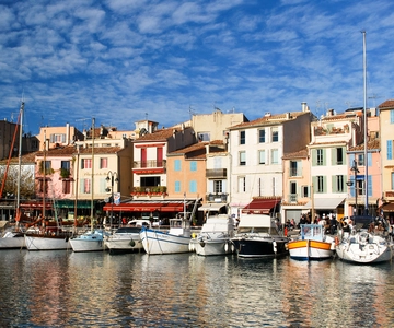 From Marseille Cruise Port : Marseille and Cassis Tour