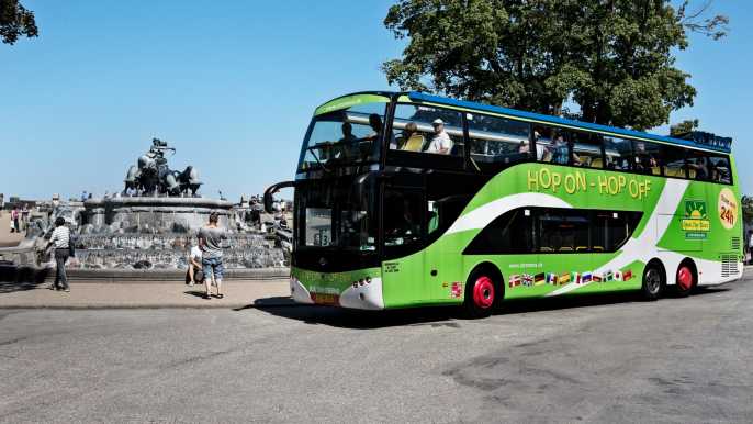 Copenhagen: 48-Hour Hop-On Hop-Off Classic Bus Tour