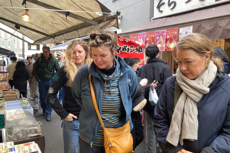 Tsukiji Fish Market Culture Walking and Food Tour