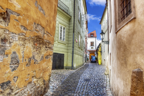 Prag: Heldagstur med lunch och flodbåtskryssningPrag: Hel dags rundvandring med båtutflykt och lunch