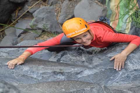 ecuador halfday guided rock climbing tour