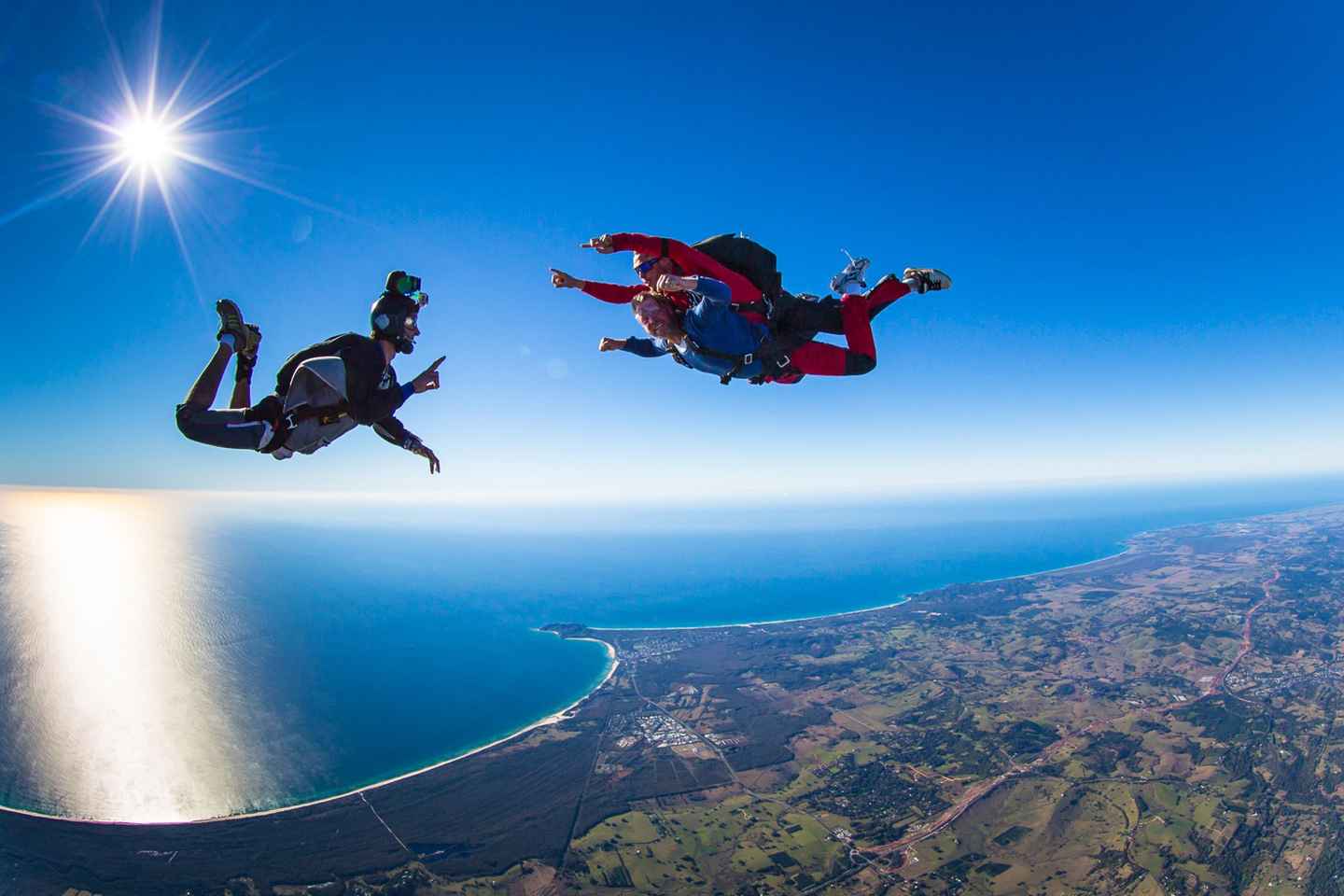 From Brisbane: Tandem Skydive Experience over Byron Bay - Tuesday and Thursday Skydive with Brisbane Transfer