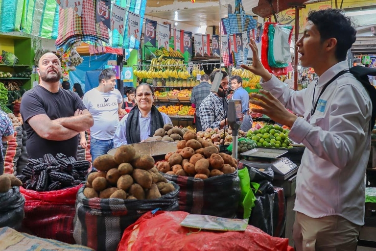Lima : Marchés locaux et histoire de l'alimentation (visite guidée)Marchés locaux + Histoire de l'alimentation (Food Tour)
