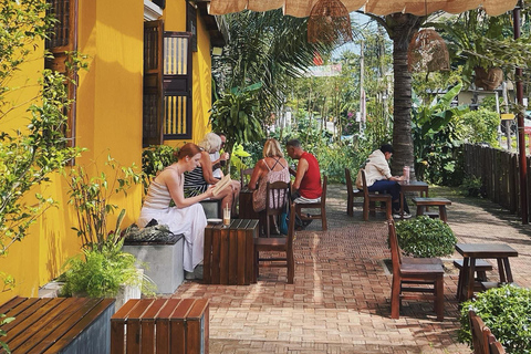 Hoi An: tour delle gemme nascoste con caffè nel villaggio e passeggiata sulla spiaggiaTour di gruppo (inglese)