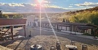 Touring en bodegas y degustación de vinos privados - Tour privada de un día - Housity