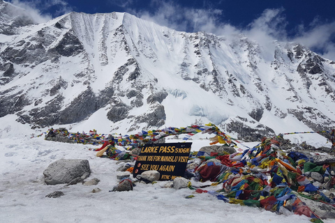 Trekking curto no circuito de Manaslu - 10 dias de trekking em Manaslu com pensão completaTrekking curto no circuito de Manaslu - 9 dias de trekking em Manaslu com pensão complet