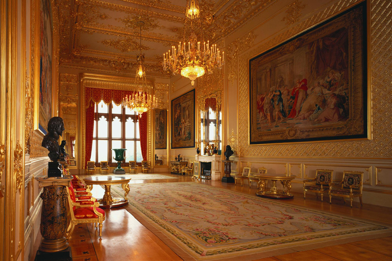 Windsor Castle with Pub Lunch and Private Transfer Windsor Castle with Lunch and Private Transfer