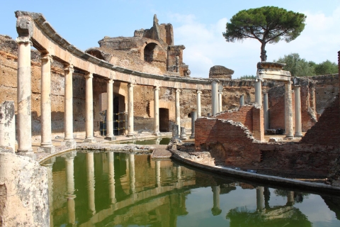 Roma: villas del Tívoli y joyas de la UNESCOTour en francés con punto de encuentro