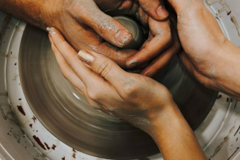 Old City Pottery Workshop with Local Artisan