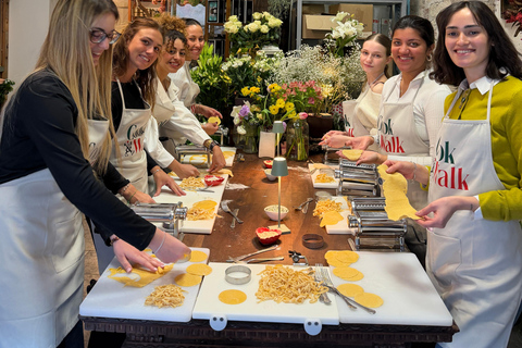 Rome: Pasta & Tiramisu Cooking Class Near the Vatican with Wine & Gelato Rome: Pasta & Tiramisu Cooking Class with Fine Wine, Gelato, and Limoncello