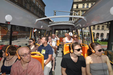 Praga: Tour del Big Bus in autobus Hop-on Hop-off e crociera sul fiume Moldava24 ore di autobus senza crociera sul fiume