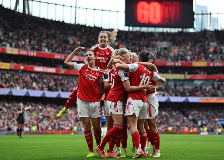 Londres: Experiência em dia de jogo do Arsenal Feminino no Estádio Emirates