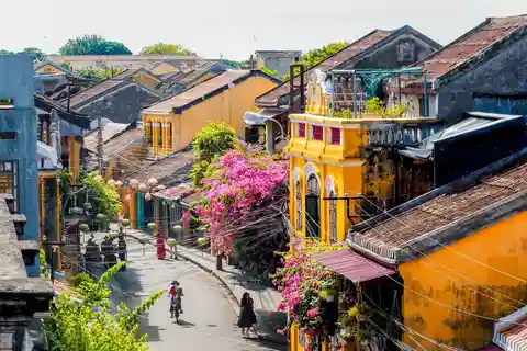 Hoi an Coconut Boat and Hoi an Ancient Town Tour From Danang