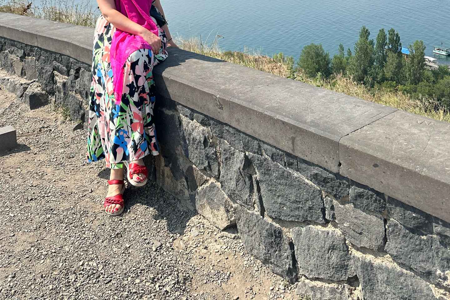 Yerevan: Lake Sevan Gourmet Day Trip with Tastings and Lunch