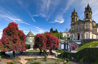 Ab Porto: Tagestour nach Braga und Guimarães mit Mittagessen