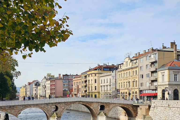 Caminhada pela Cidade Velha de Sarajevo: História Revelada