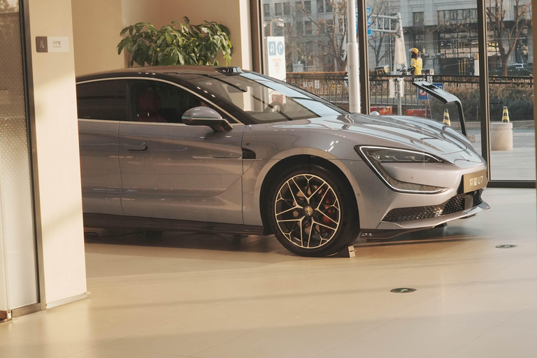 Beijing: Cutting-Edge Technology High-Tech Innovation Tour EVs & VR Immersive Experience