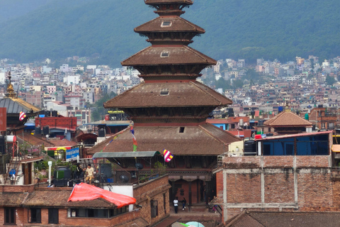 Kathmandu: Bhaktapur and Nagarkot 2-Day Private Tour