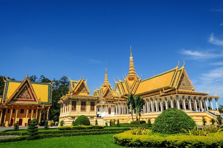Half Day Royal Palace, National Musuem and Wat Phnom Tour