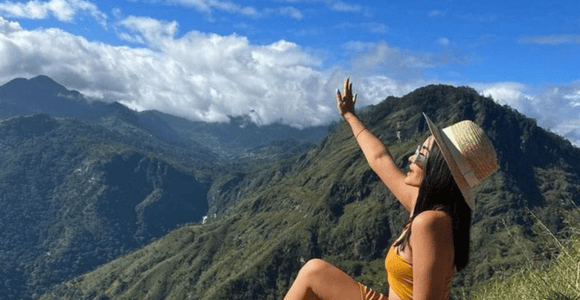 From Ella: Sunrise Hike to Little Adam&#39;s Peak