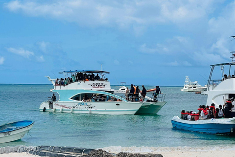 Party Boat From Punta Cana, Open Bar and transportation included