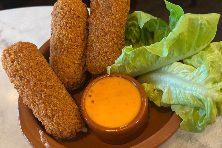 Delft The Netherlands: Tour Vegetarian Food & Historic