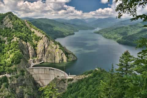 From Bucharest: Transfagarasan and Poienari Fortress