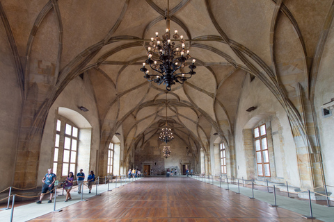 Prague Castle and St. Vitus Cathedral Private Walking Tour 5-hour: Prague Castle Complex & Lesser Tow