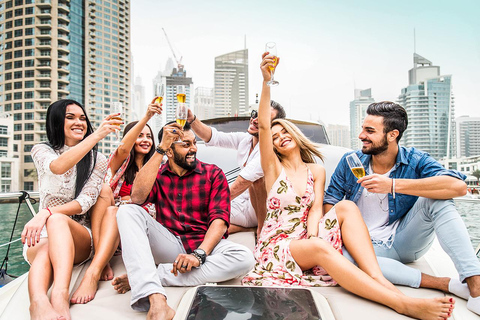 Dubai: Luxury Yacht Tour with Water Soft Drinks Dubai: Sunset Luxury Yacht Tour with Snack Box & Soft Drinks