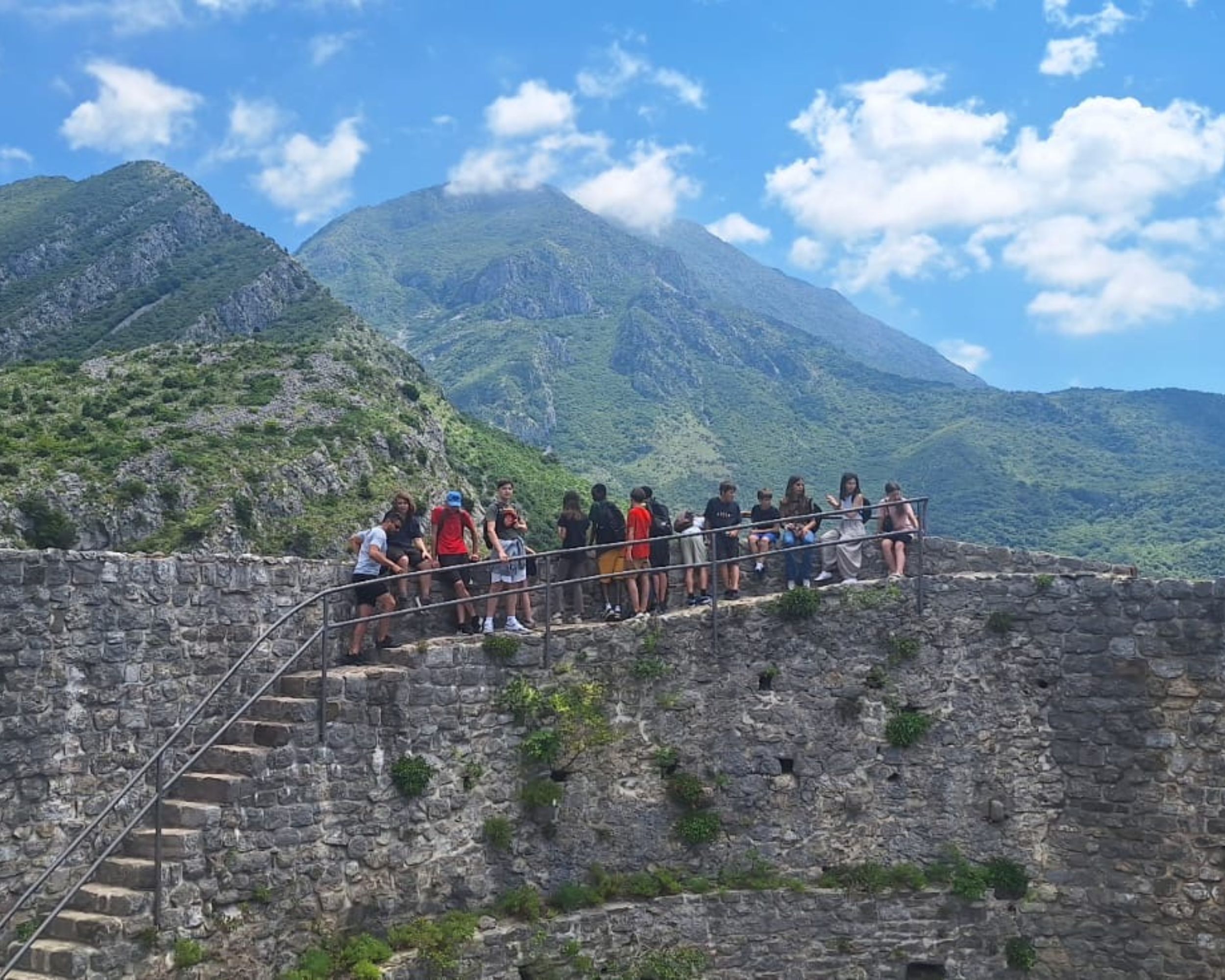 Ab Bar: Stari Bar, Aussichtspunkte am Skutarisee mit regionalen Spezialitäten