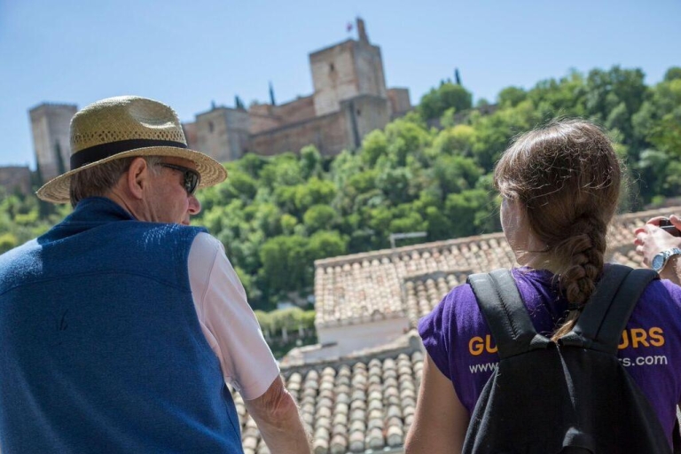 Granada: tour a pie por el Albaicín y Sacromonte de 2,5 hGranada: tour a pie por el Albaicín y Sacromonte en español