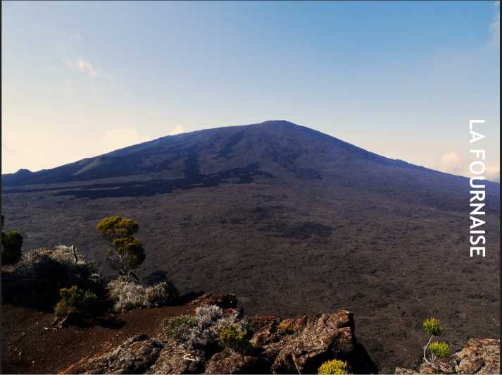 "LA FOURNAISE" hike, explore the volcano, Fridays