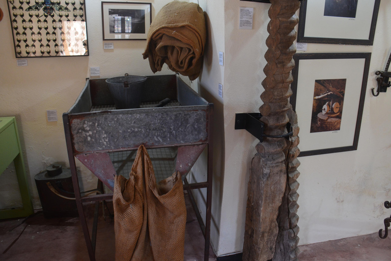 Crete: Wine & Olive Oil Tasting & Historic Villages Tour