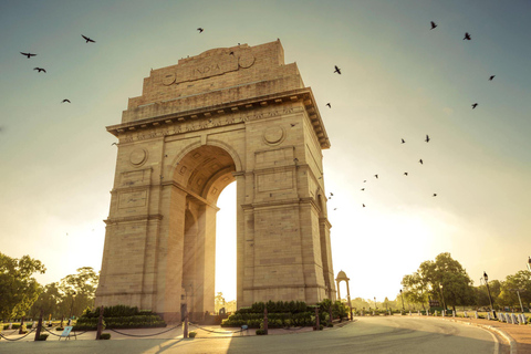 Delhi: tour privato di 4 giorni del Triangolo d&#039;Oro con hotelTour privato con sistemazione in hotel a 4 stelle