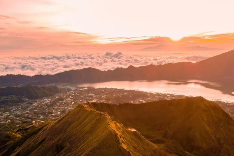 FROM UBUD: Mount Batur Hiking All Inclusive Shared Tour Mount Batur Sunrise Hiking from Ubud | Shared Tour