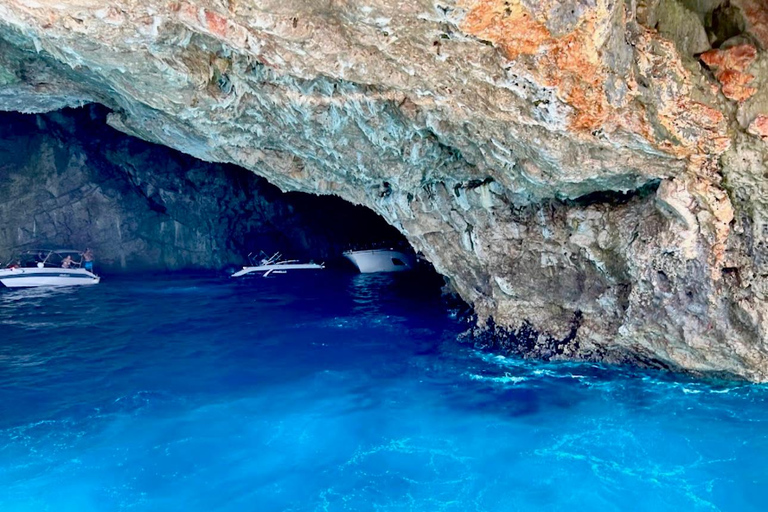 Risan: Grotta Azzurra, Nostra Signora delle Rocce, Isola di Mamula...