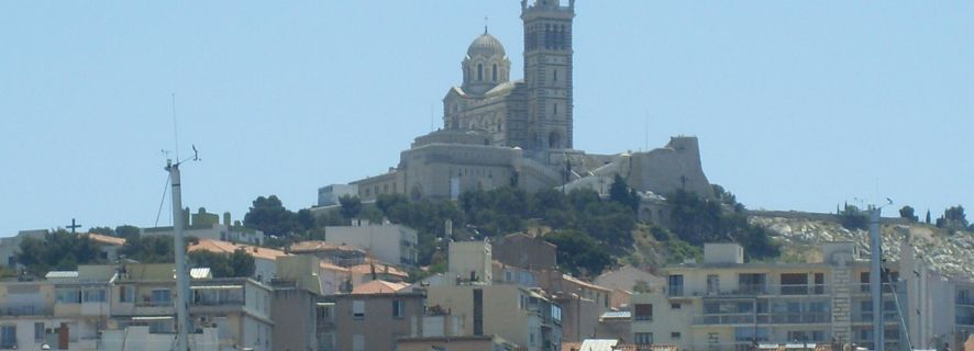 From Marseille: Shared Shore Excursion to Aix-en-Provence