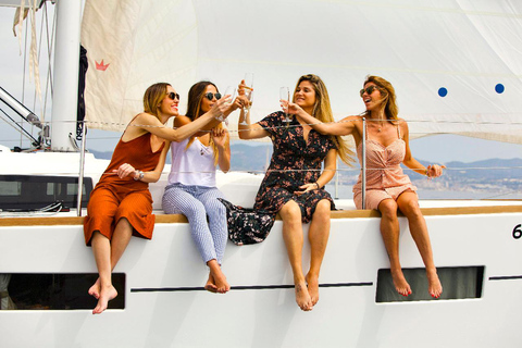 Barcelona: Private Sailing Trip with Drinks & Snacks (max 9) 3-Hour Trip