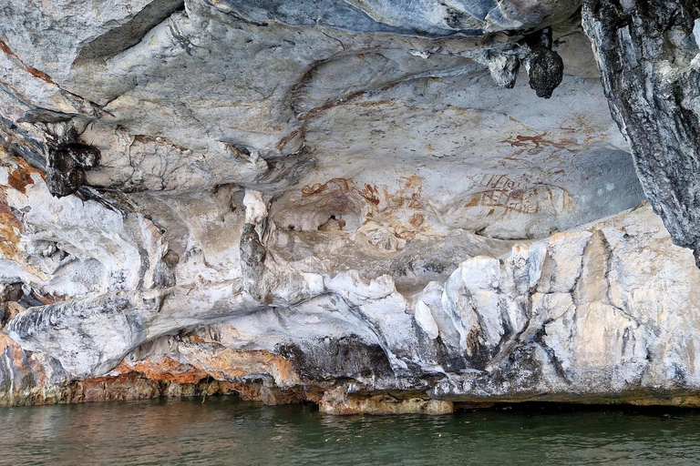 Khao Lak: Private Tour James Bond, Ko Panyi & Samet Nangshe