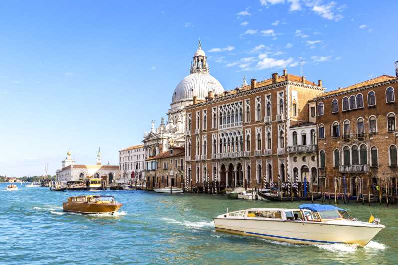 ヴェネツィアの空港と市内の間の水上タクシーでのプライベート送迎 移動サービス ヴェネツィア イタリア Getyourguide