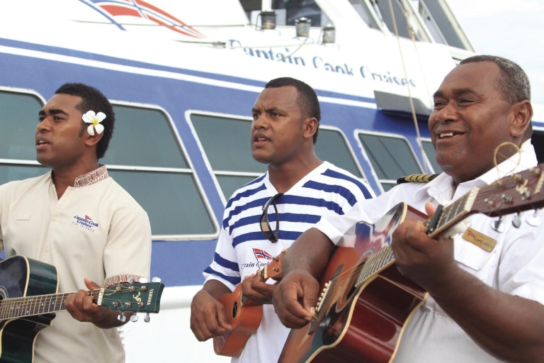 Captain Cook Cruises Dîner-croisière au coucher du soleil à Fidji